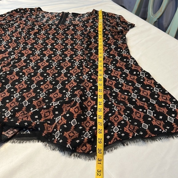 TORRID Shirt Plus Size 1 ALL  Over Print Rayon Lightweight Boho Womens - Picture 7 of 8